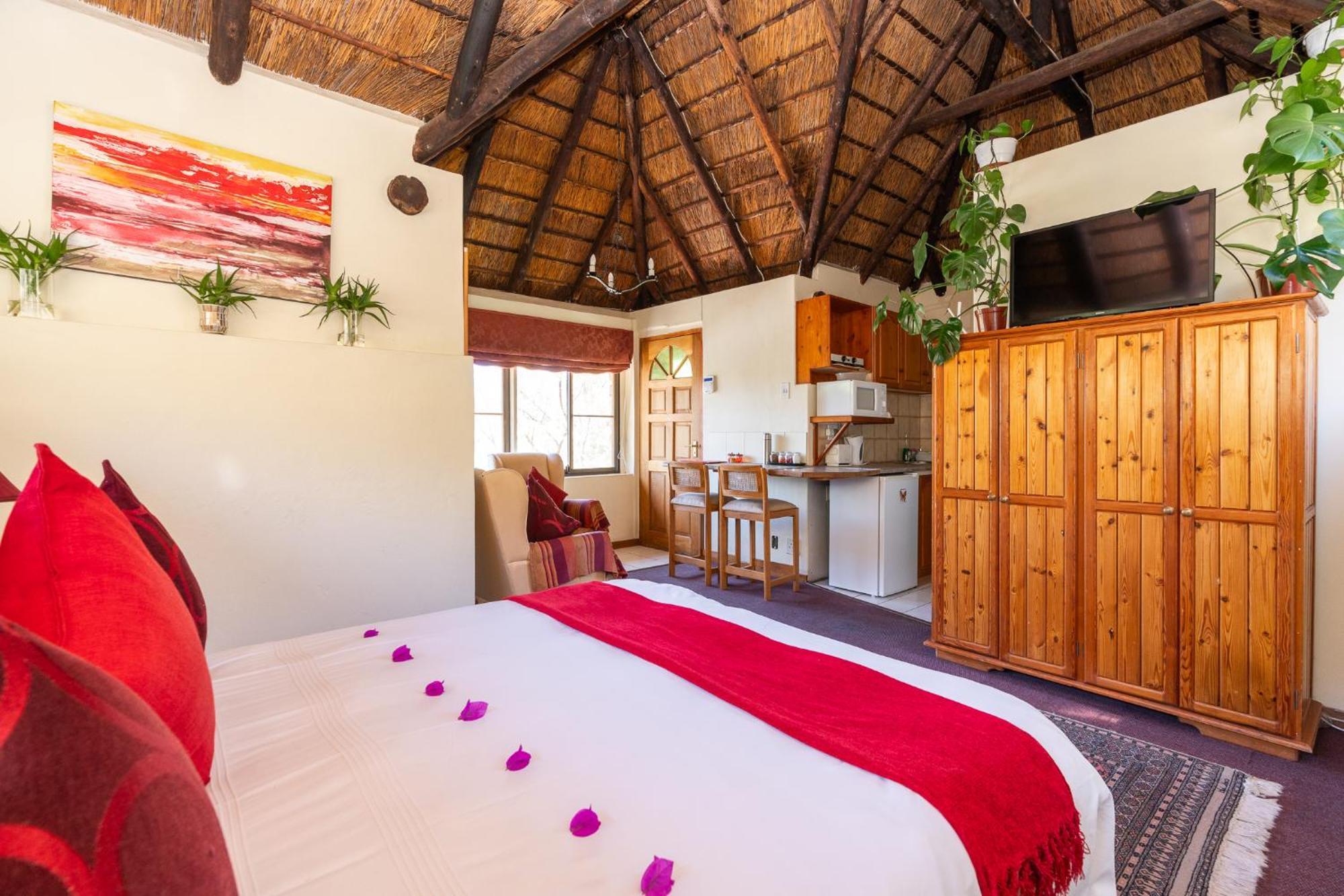 Montagu Little Sanctuary - Hot Spring Access At Reduced Price Lejlighed Eksteriør billede