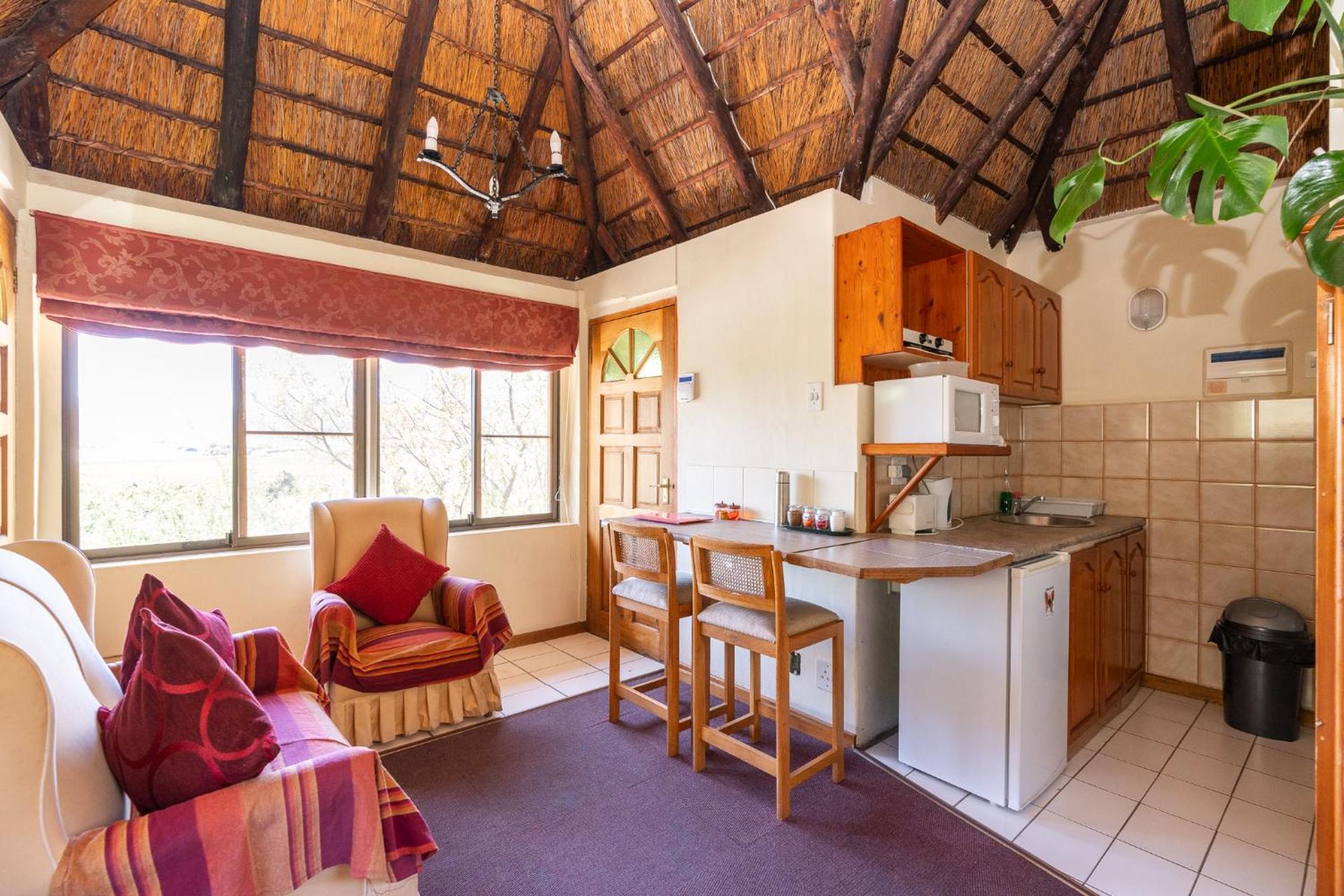 Montagu Little Sanctuary - Hot Spring Access At Reduced Price Lejlighed Eksteriør billede