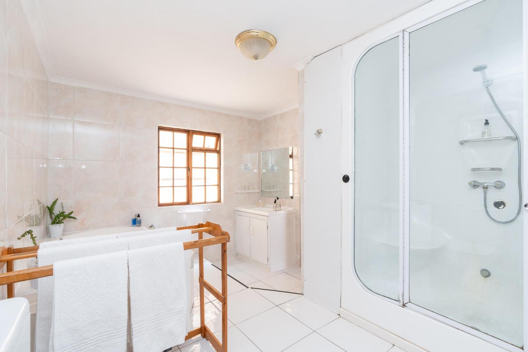 Montagu Little Sanctuary - Hot Spring Access At Reduced Price Lejlighed Eksteriør billede